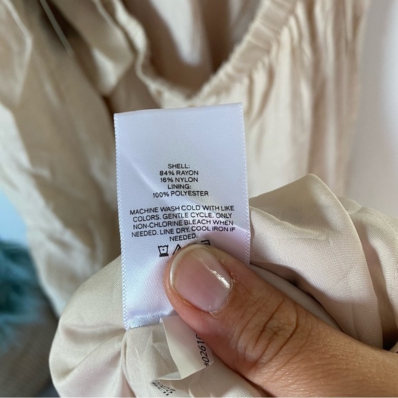 Express Tiered Ruffle Cutout Back Maxi Dress Size XL NWT Feminine - Picture 12 of 15